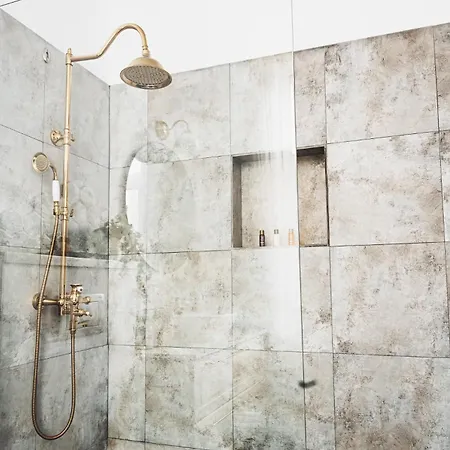 Voya Nordic Apartment-a Luxury Oasis In The Old Town