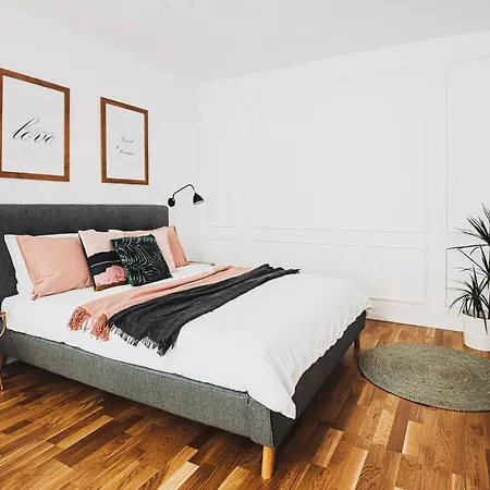Apartment Voya Nordic Apartment-a Luxury Oasis In The Old Town