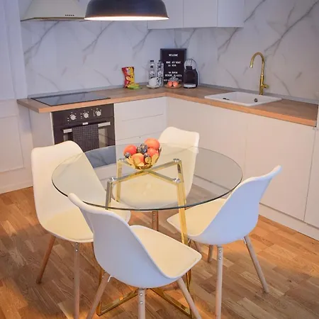 Voya Nordic Apartment-a Luxury Oasis In The Old Town * Brasov